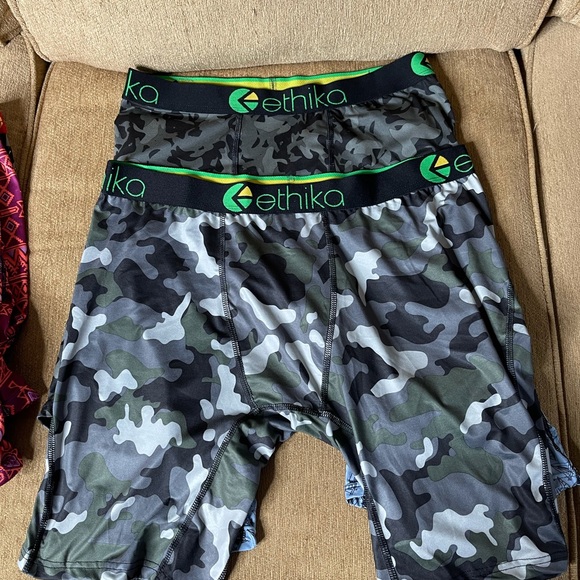 Ethika men and women clothing - Picture 6 of 10